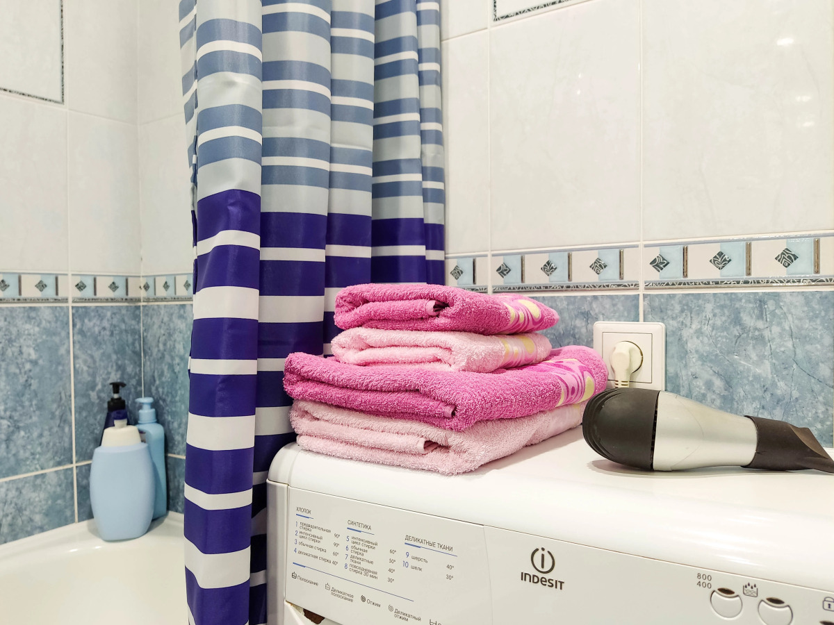 Апартаменты 1 рядом с набережной Брюгге Сеть ЙоХоум