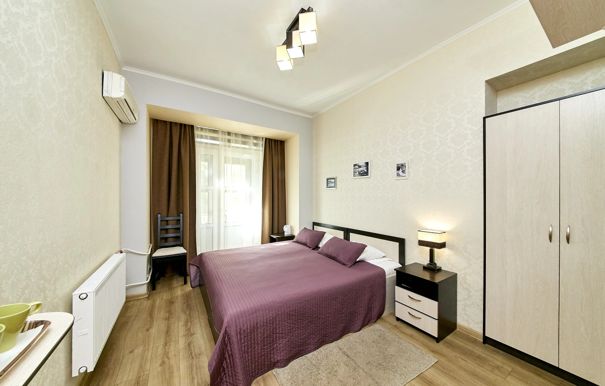 Отель Априори