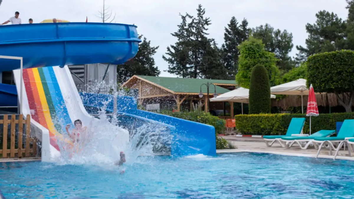 Lims Bona Dea Beach Hotel – All Inclusive