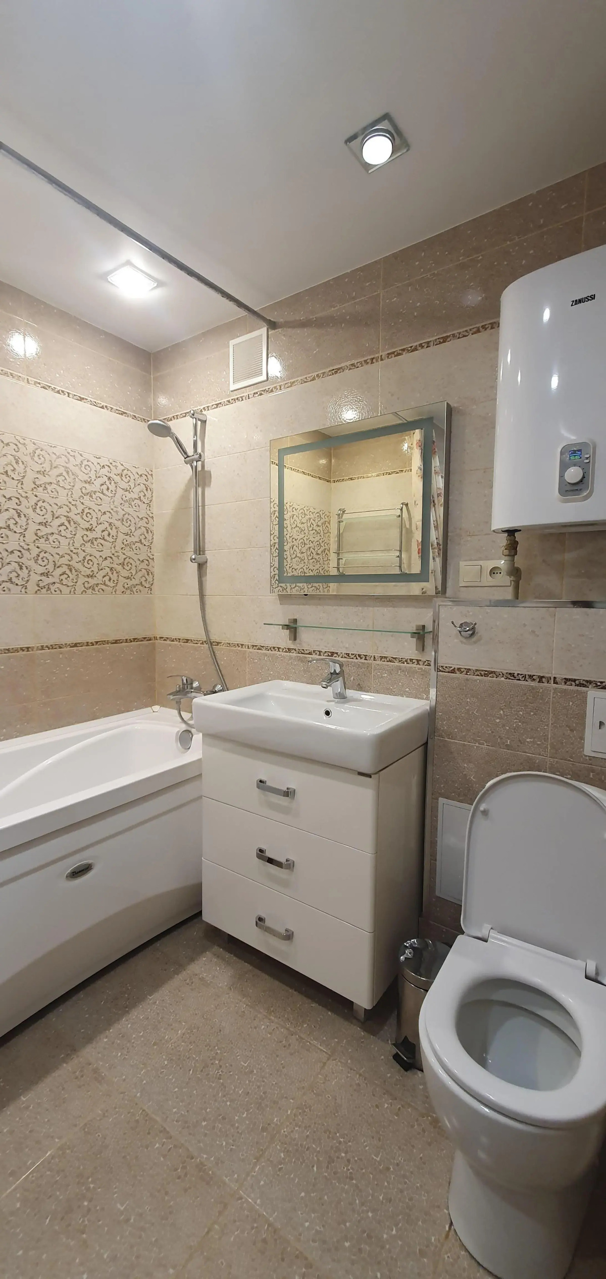 Квартира КвартРента НН на Большой Покровской (наш Арбат)