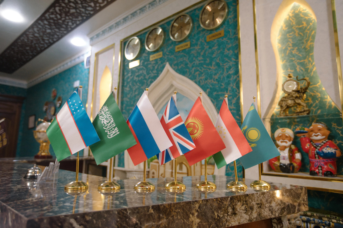 Отель DENDI PLAZA