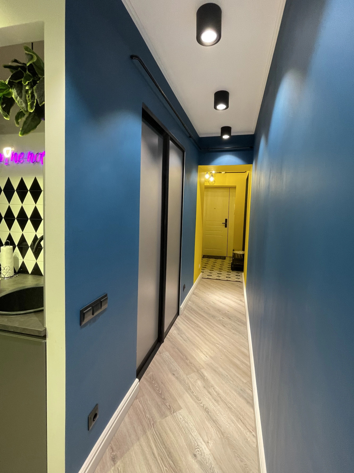 Апартаменты Авторская квартира с камином в самом сердце СПБ