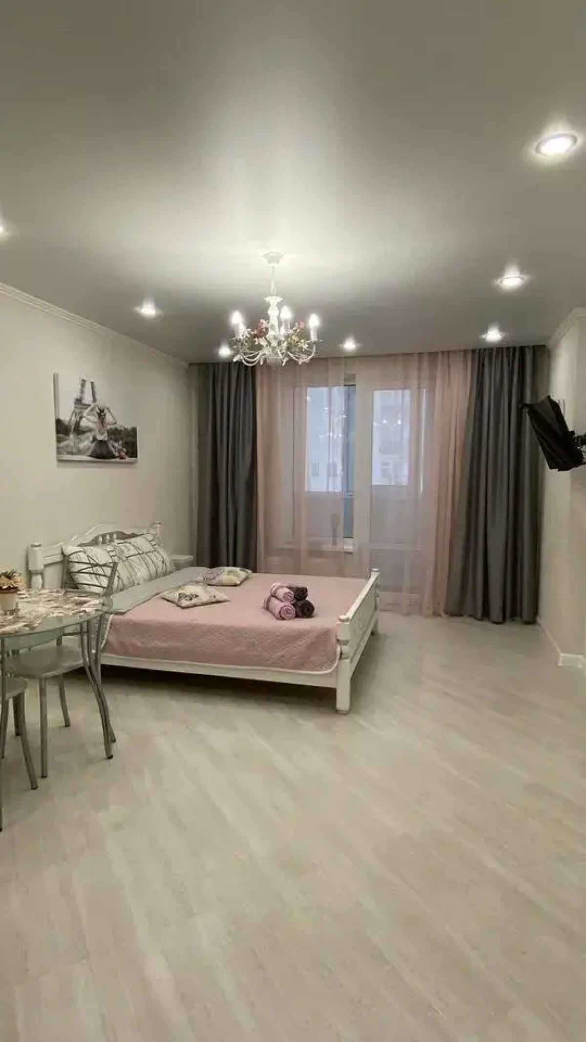 Квартира на набережной