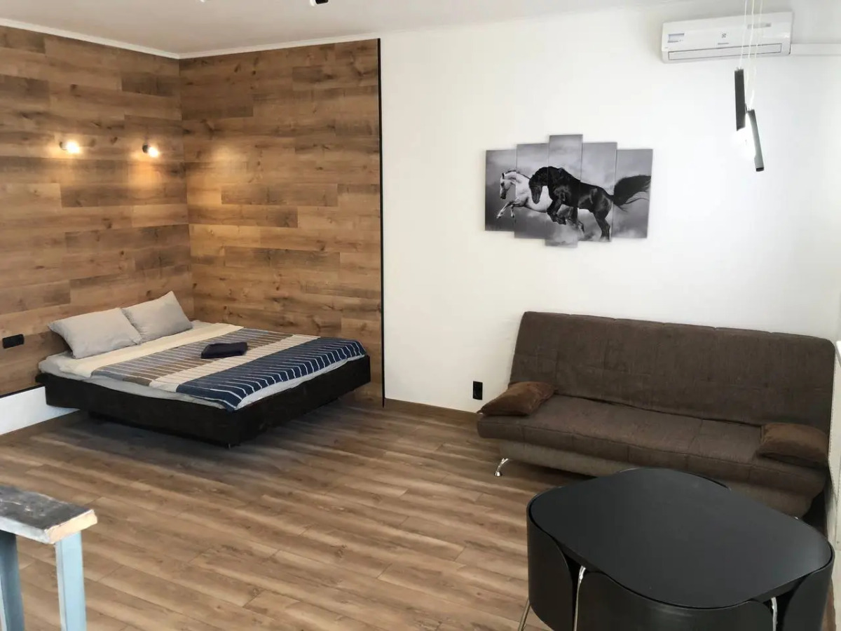 Квартира Ленинградская 63