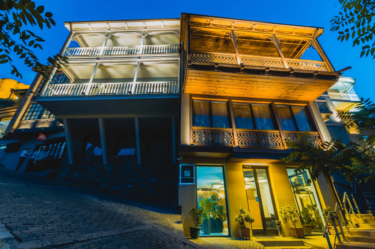 Отель Citadel Narikala