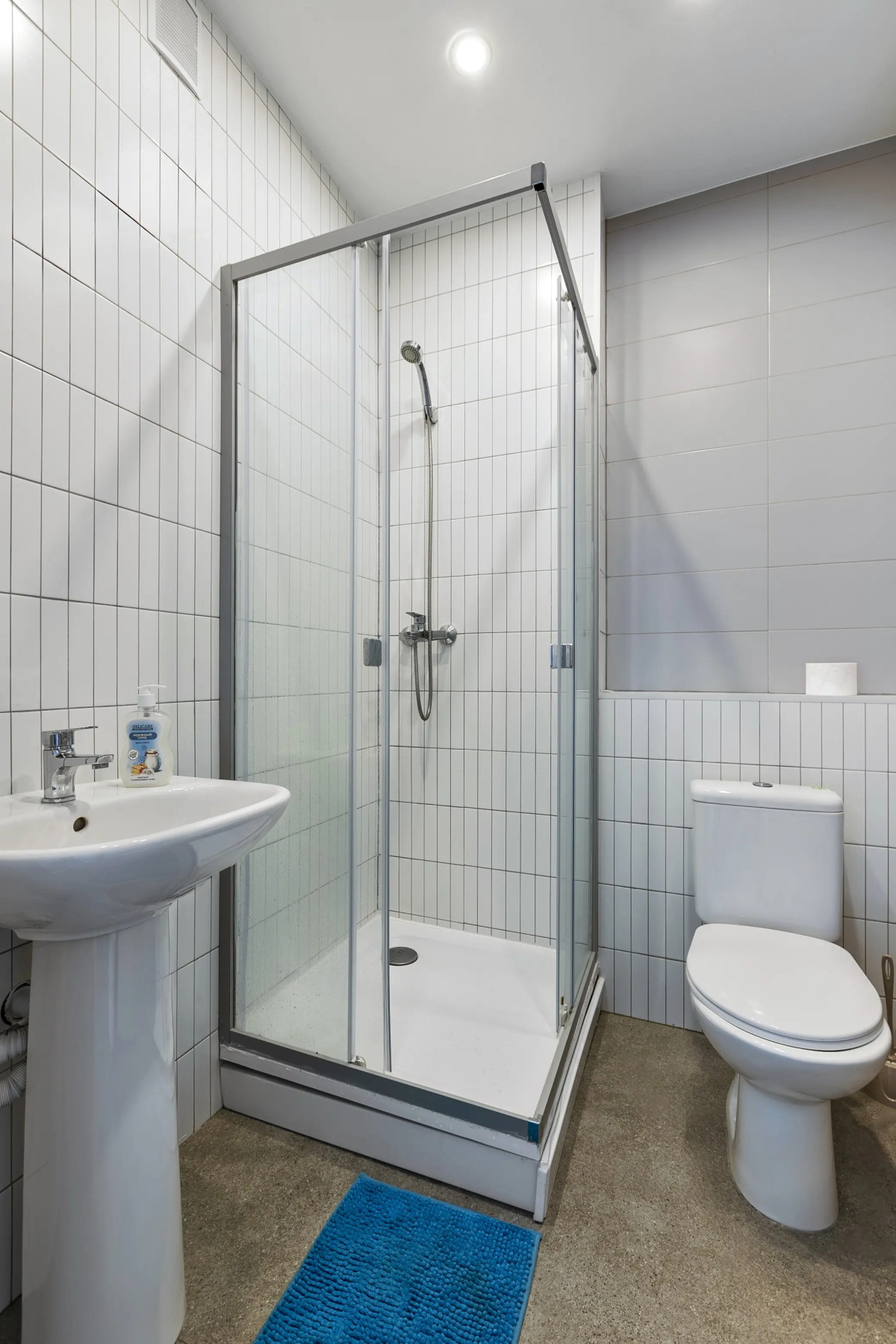 Апартаменты MaxRealty24 Просторная 16