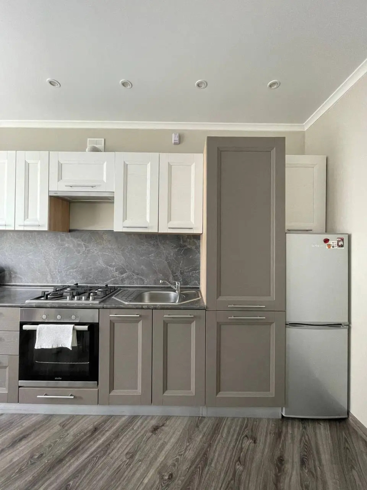 Апартаменты на Октябрьской 37