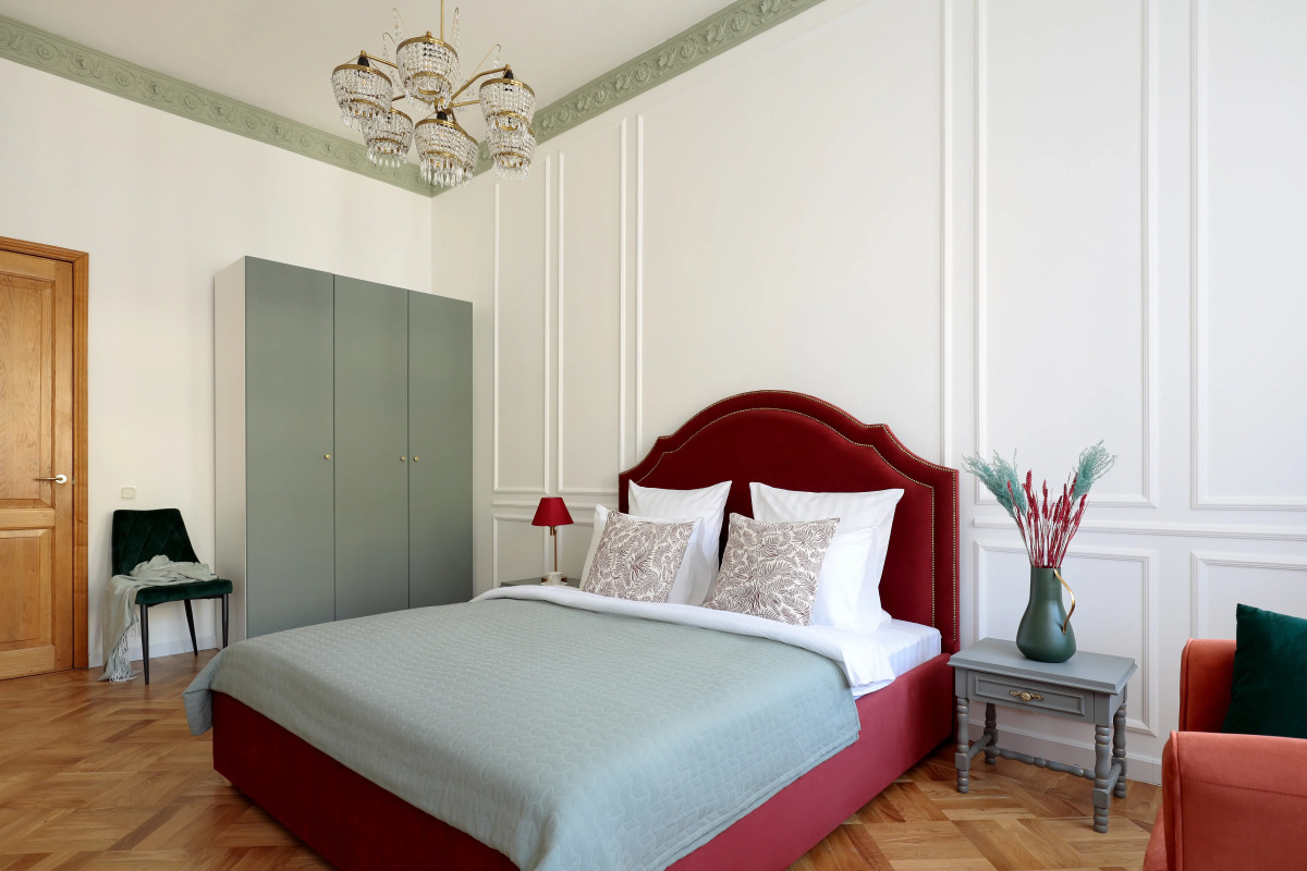 Апартаменты Minin Apartments с видом на Александринский Театр 130 кв.м.