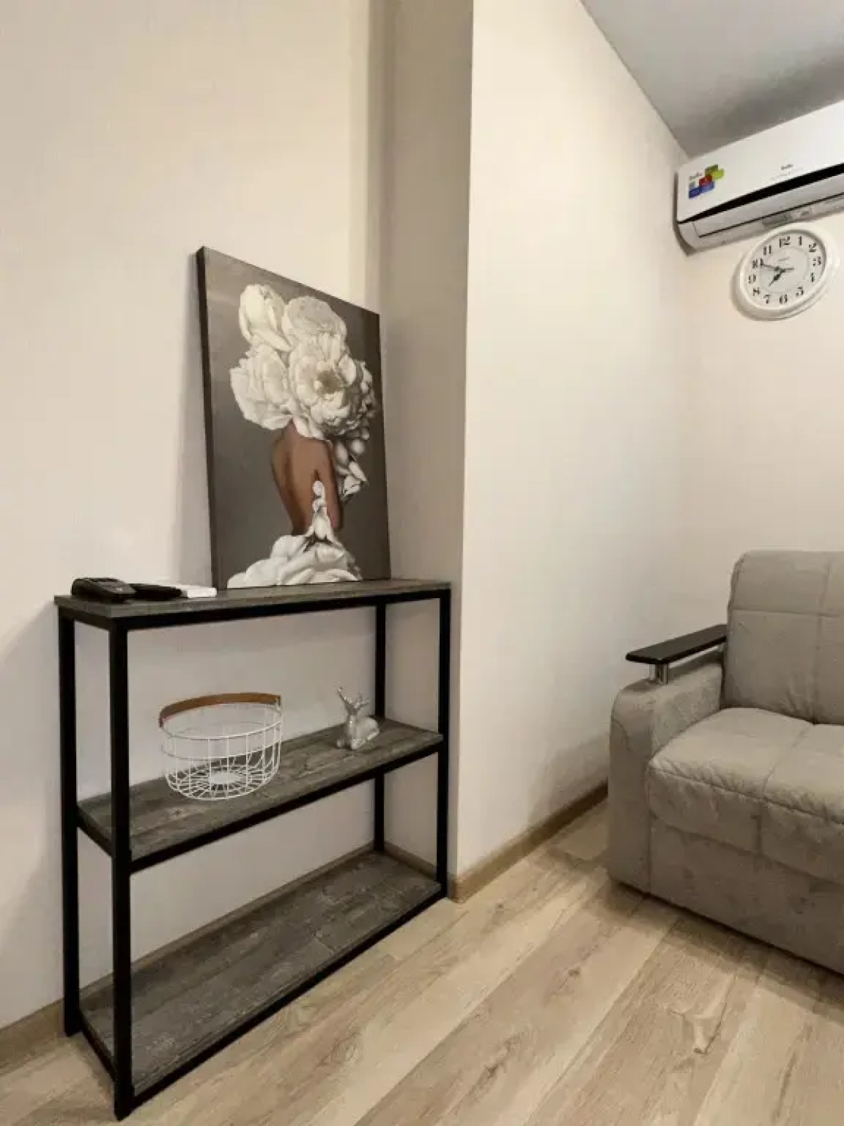 Апартаменты Мира 4В этаж 6