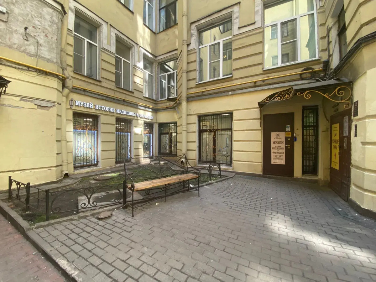 Апартаменты 2-х комнатные на Невском 65