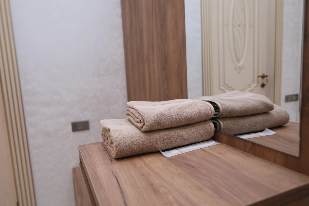 Отель Louvre Home