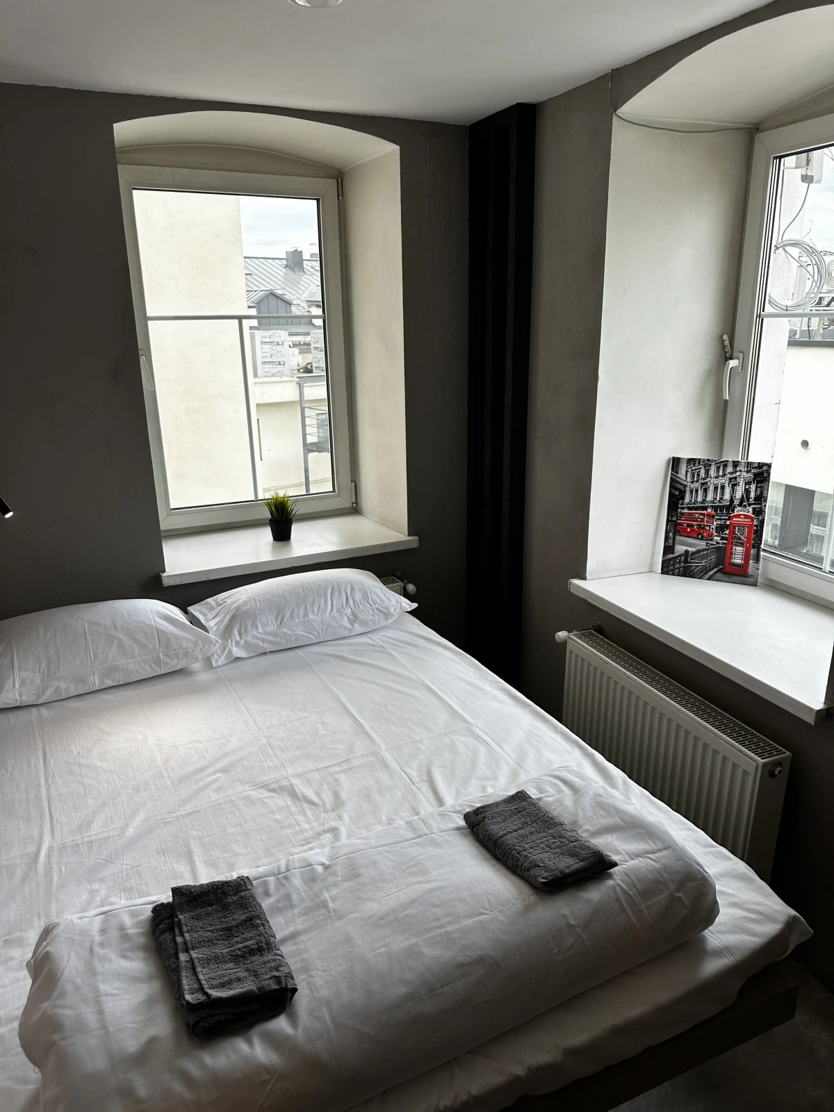 Отель SHELTERZ Три вокзала