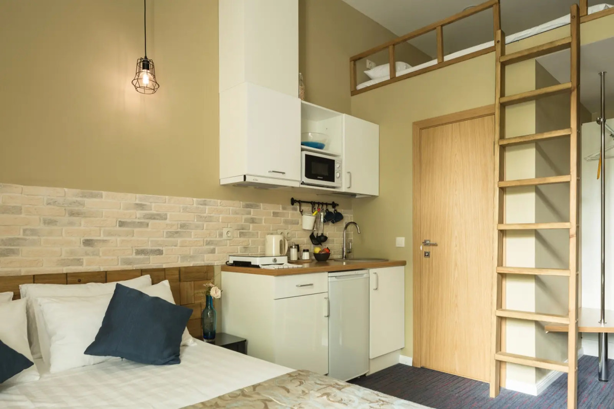 Отель София