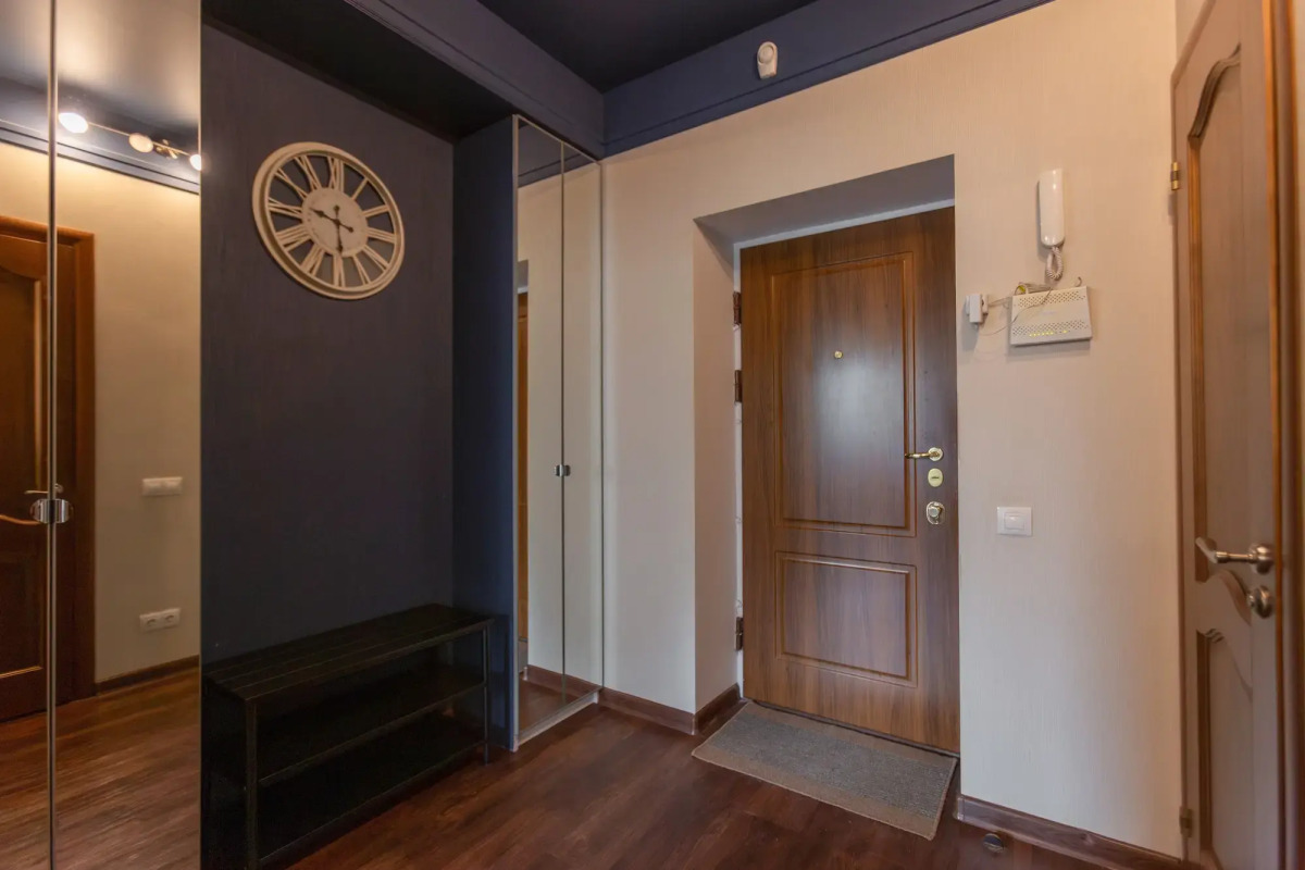 Квартира на Бронной у Патриарших Прудов