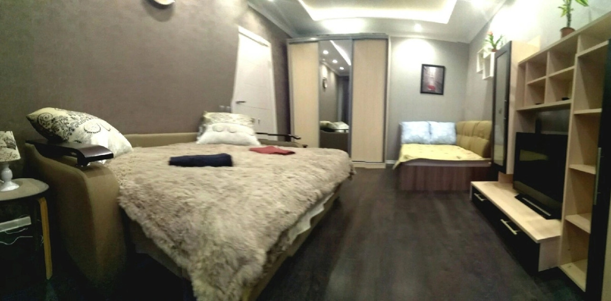 Апартаменты элитные на переулке Трудолюбия с джакузи