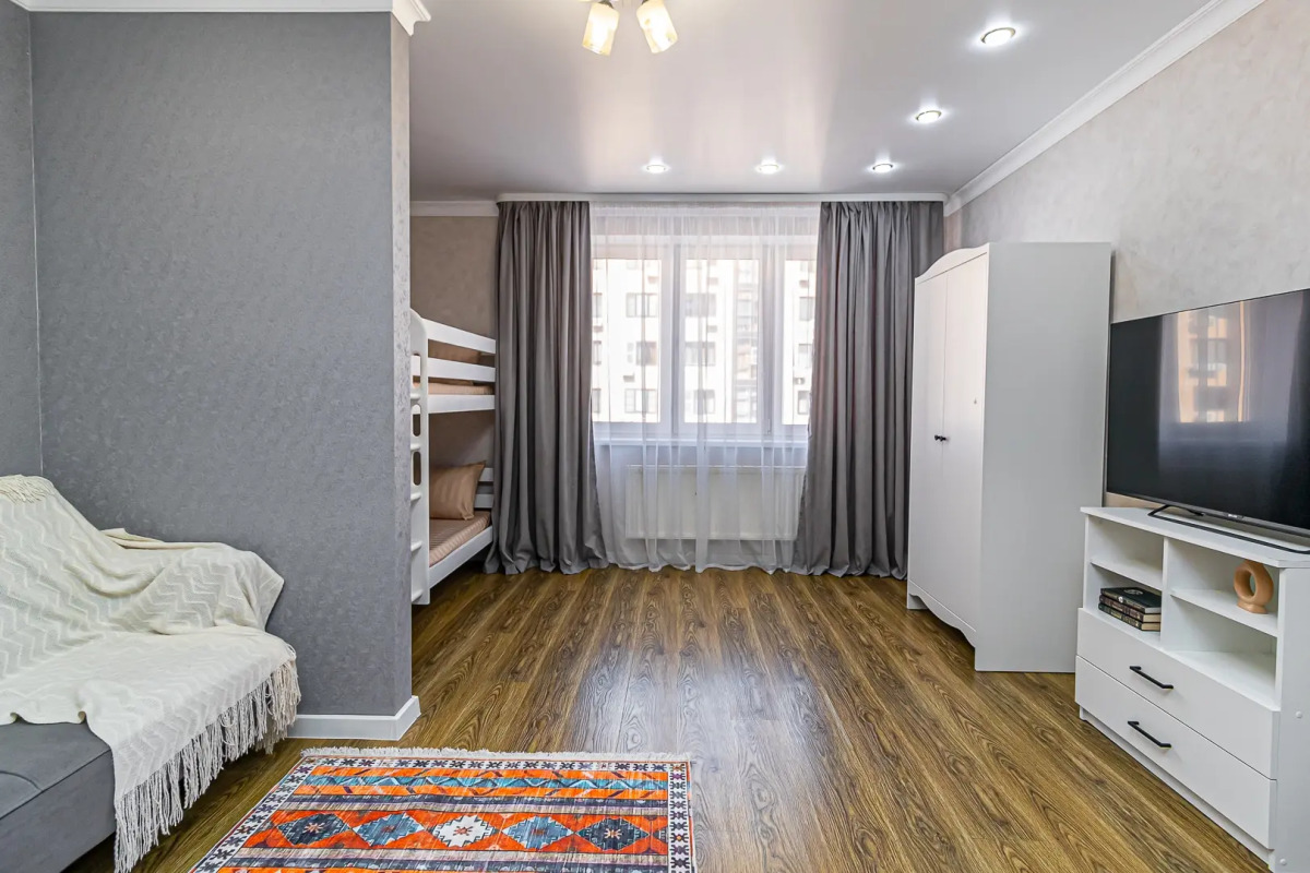 Квартира Двухкомнатная недалеко от парка Галицкого