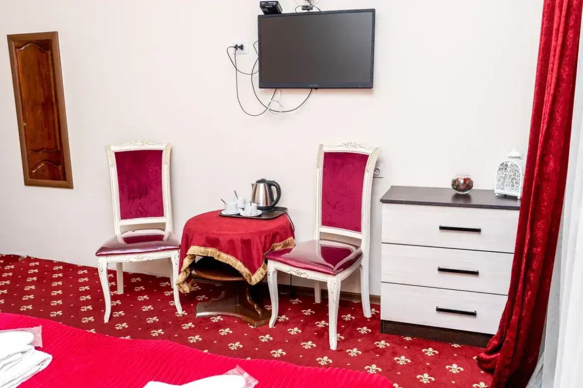 Отель Белые Ночи