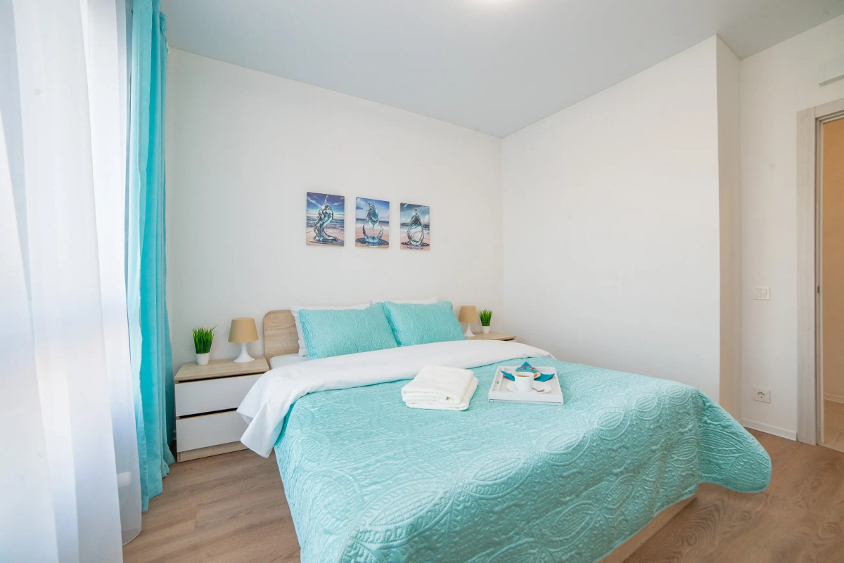 Апартаменты Хуторская 1к2