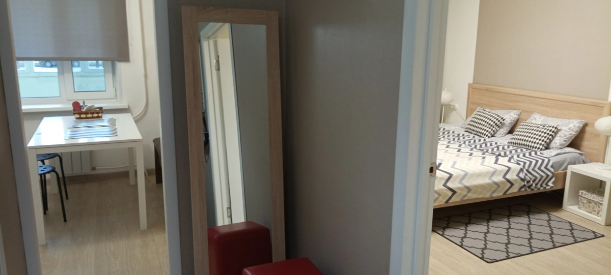 Апартаменты напротив Кремля