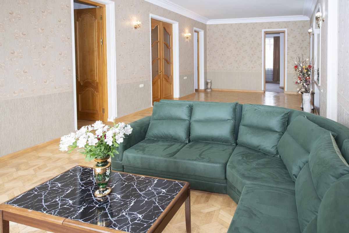 Гостевой дом с 5 спальнями