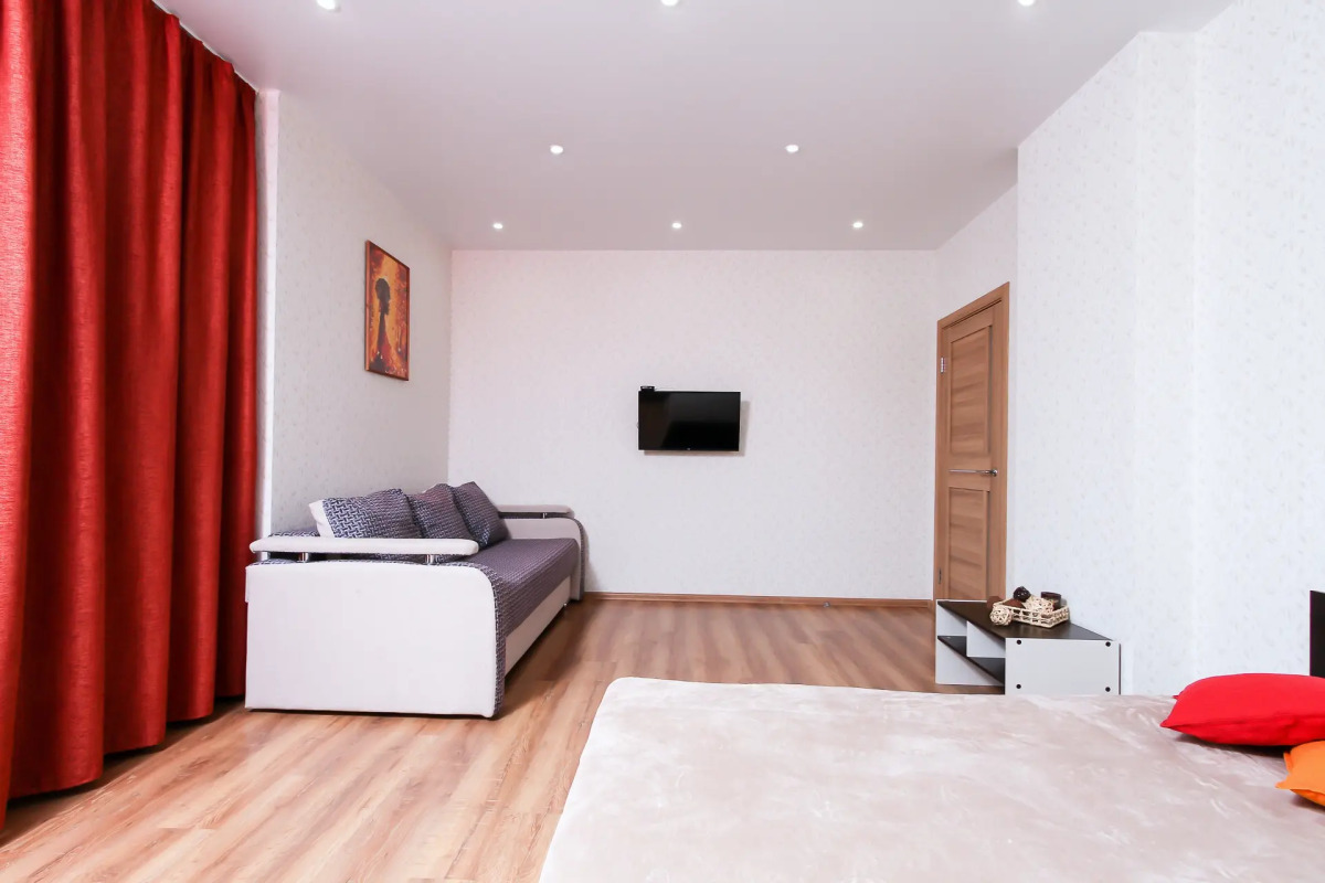 Апартаменты Фрунзе 49/2 этаж 4