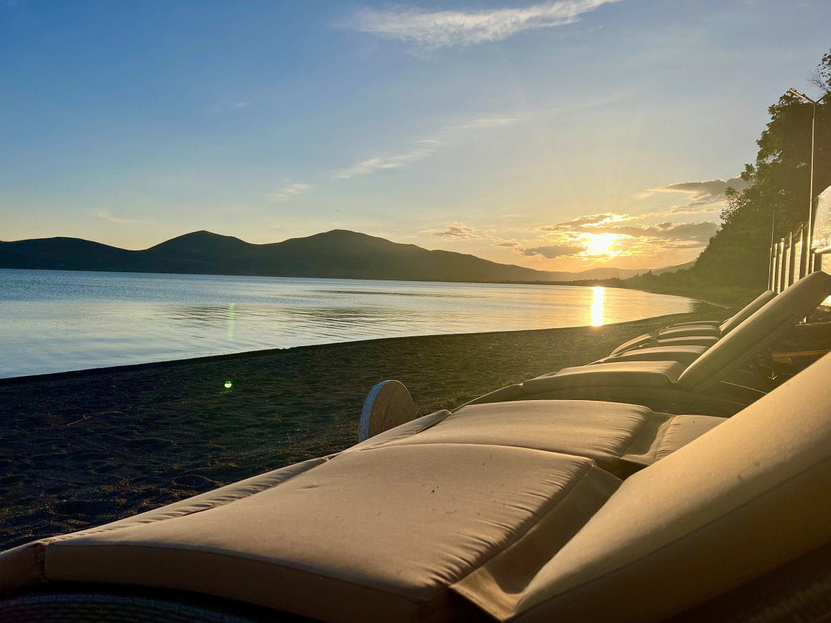 Глэмпинг Comuna Sevan