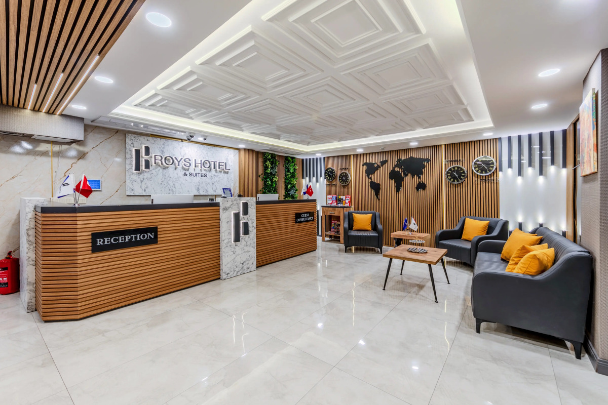 Отель Roys Hotel & Suites