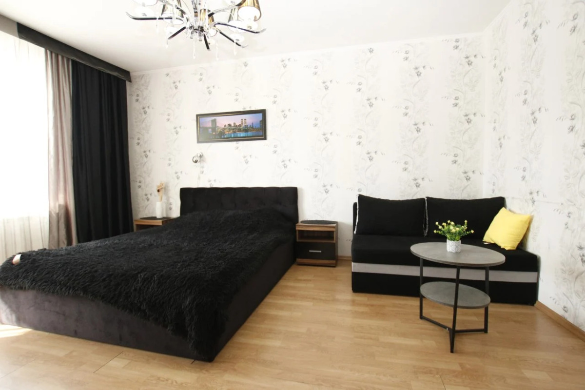 Апартаменты Юлиуса Фучика 9