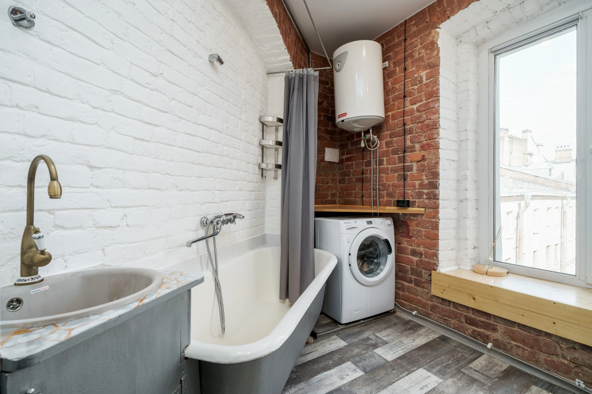 Апартаменты SREDNYAYA PODYACHESKAYA 6 APARTMENTS Просторные трехкомнатные апартаменты Park Lane Inn для 3-х взрослых
