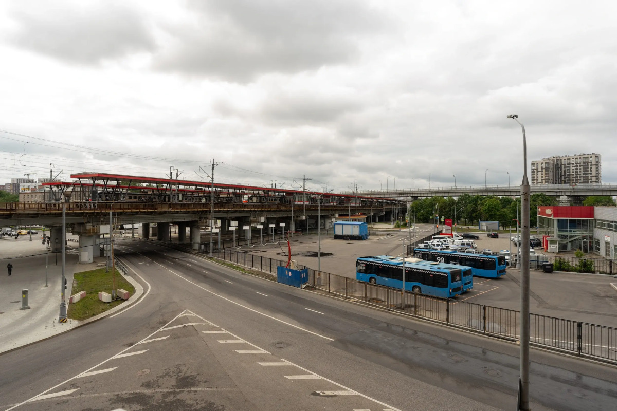 Апартаменты KeyGo #1010 Студия рядом с метро Окружная