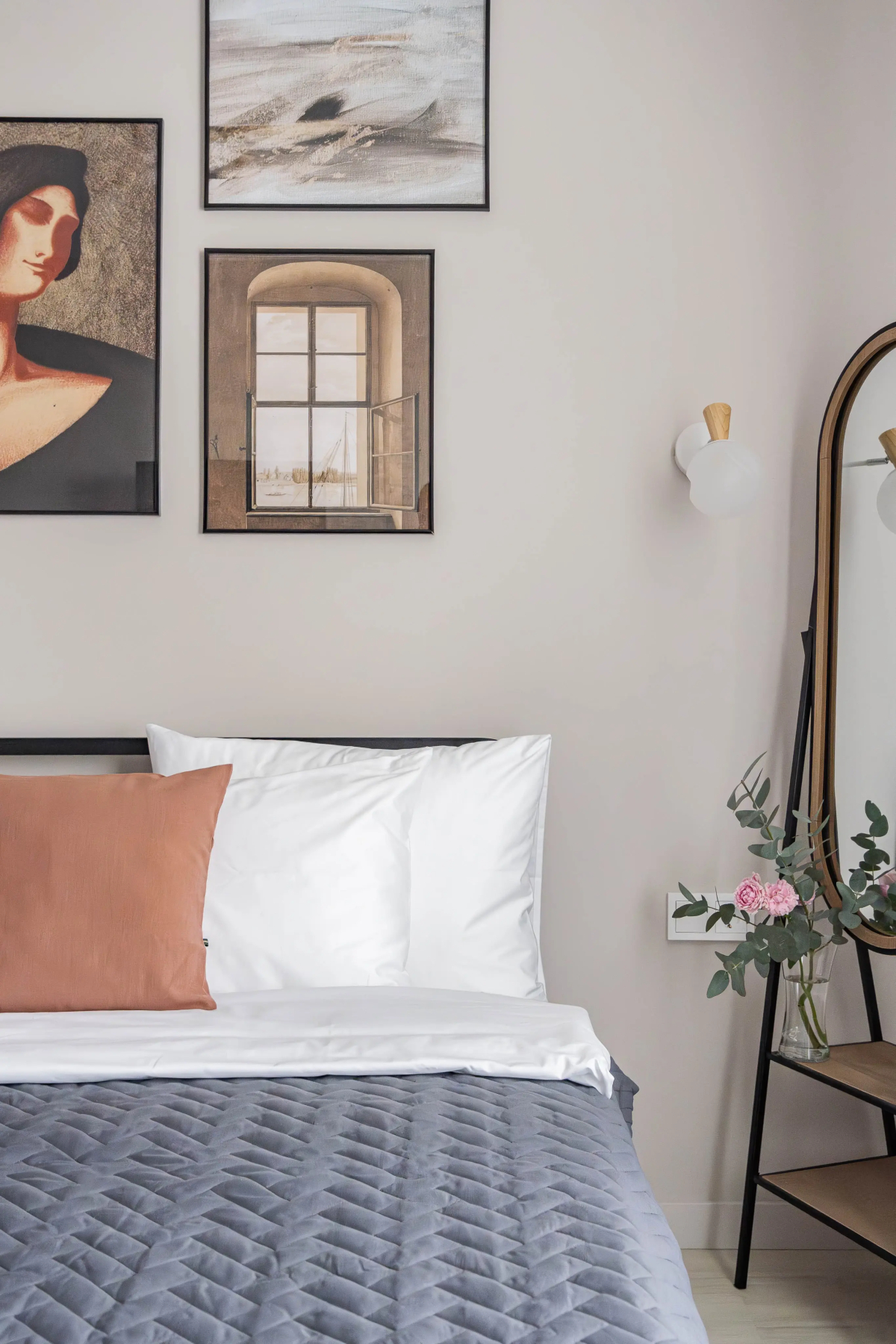 Апартаменты Бежевые в центре с кондиционером