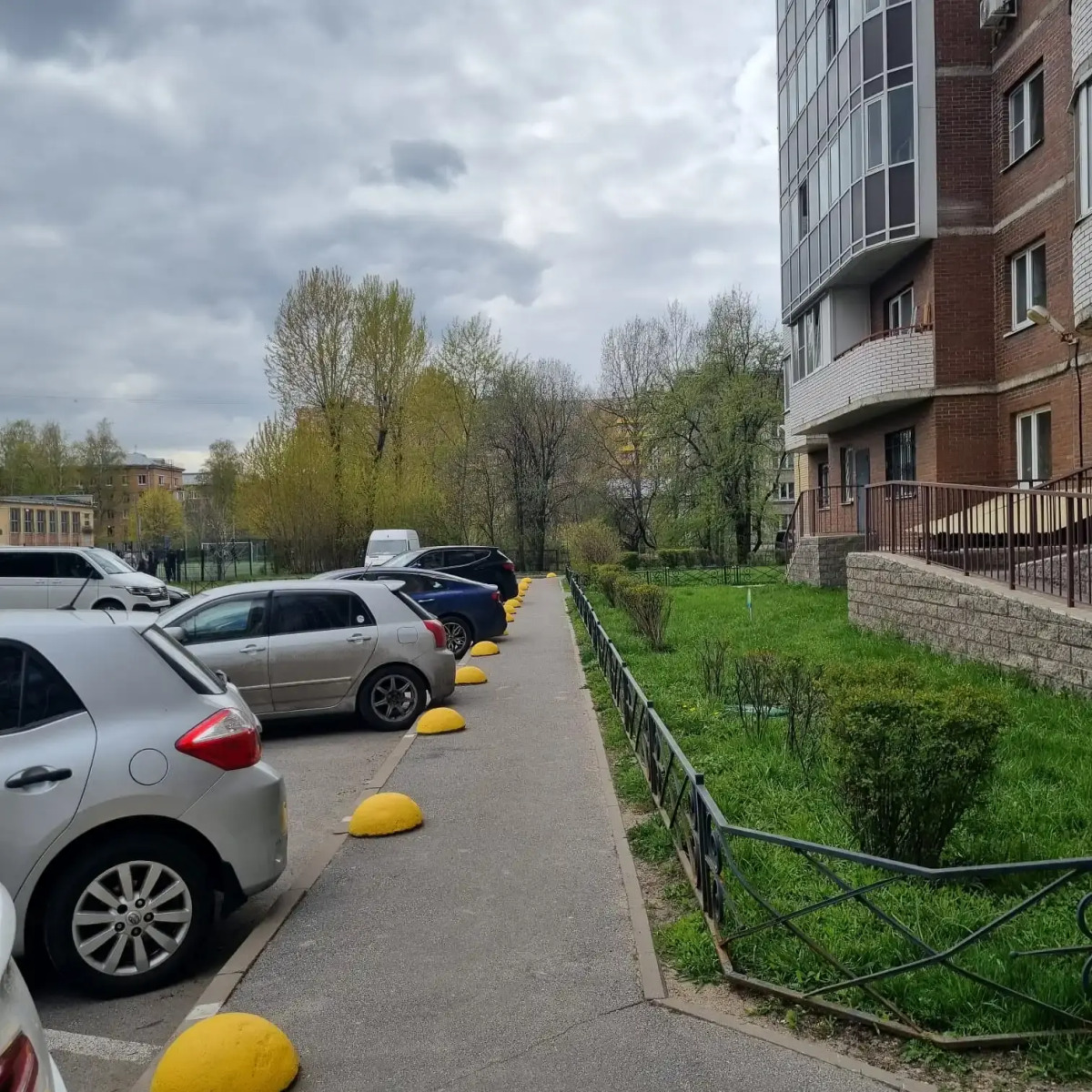 Квартира Уютная студия с евроремонтом у метро