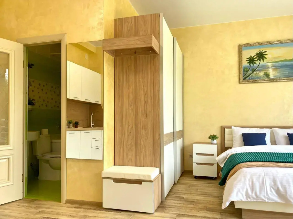 Квартира Сапфир с бассейном и видом на лес