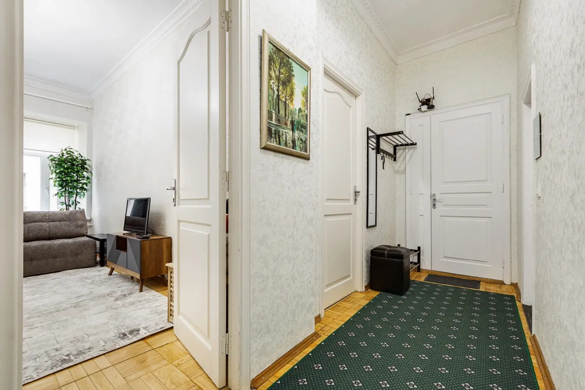 Квартира 2х к в Историческом центре Санкт -Петербурга