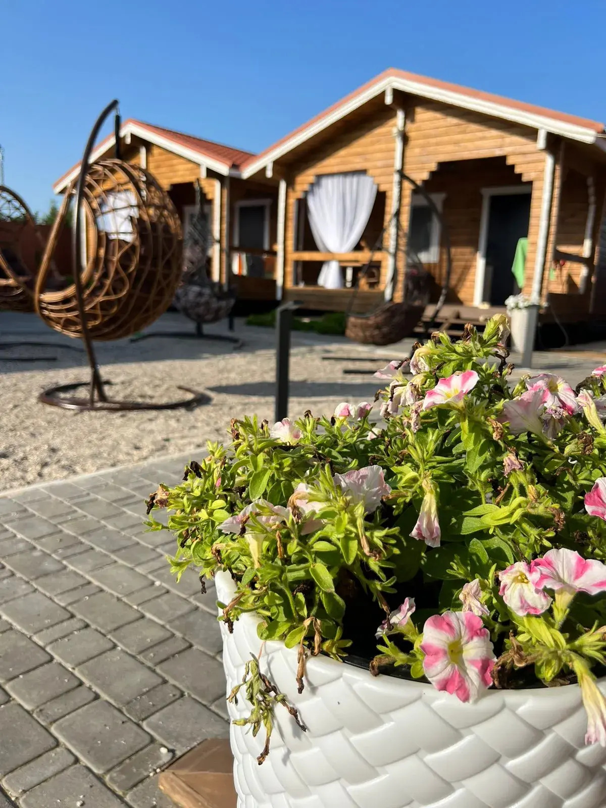 Белый песок