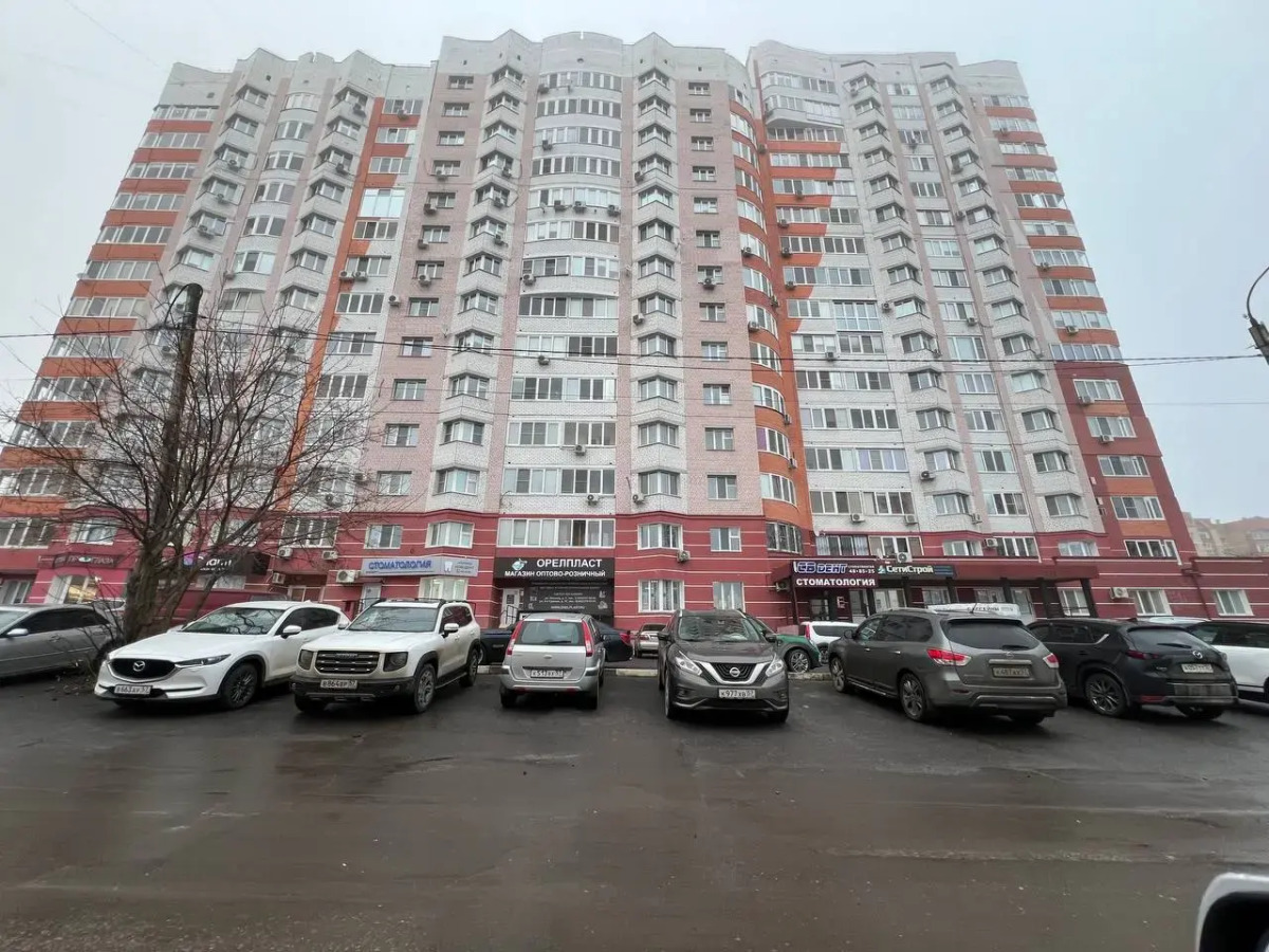 Квартира на улице Лескова 3