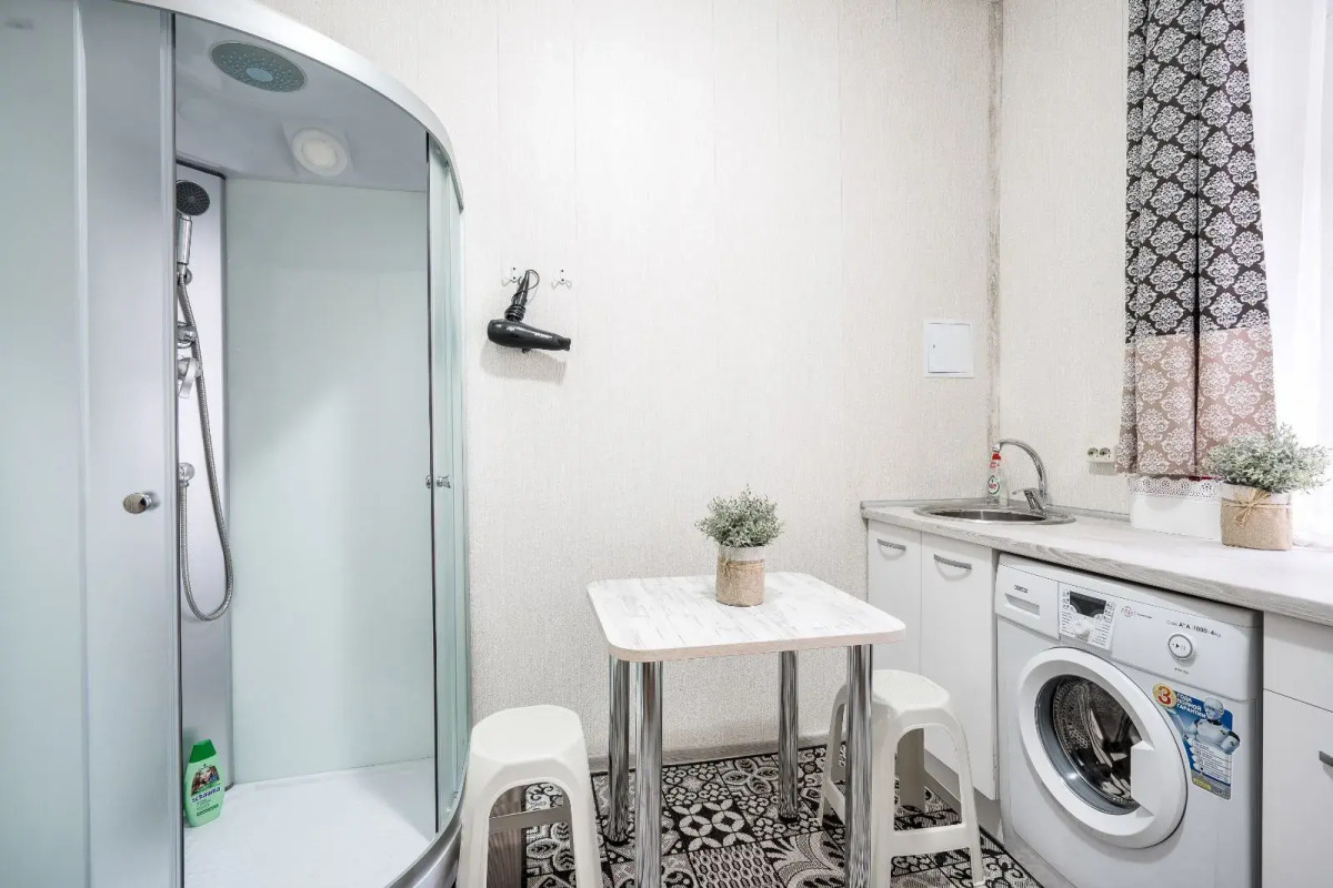 Апартаменты Ленина 15