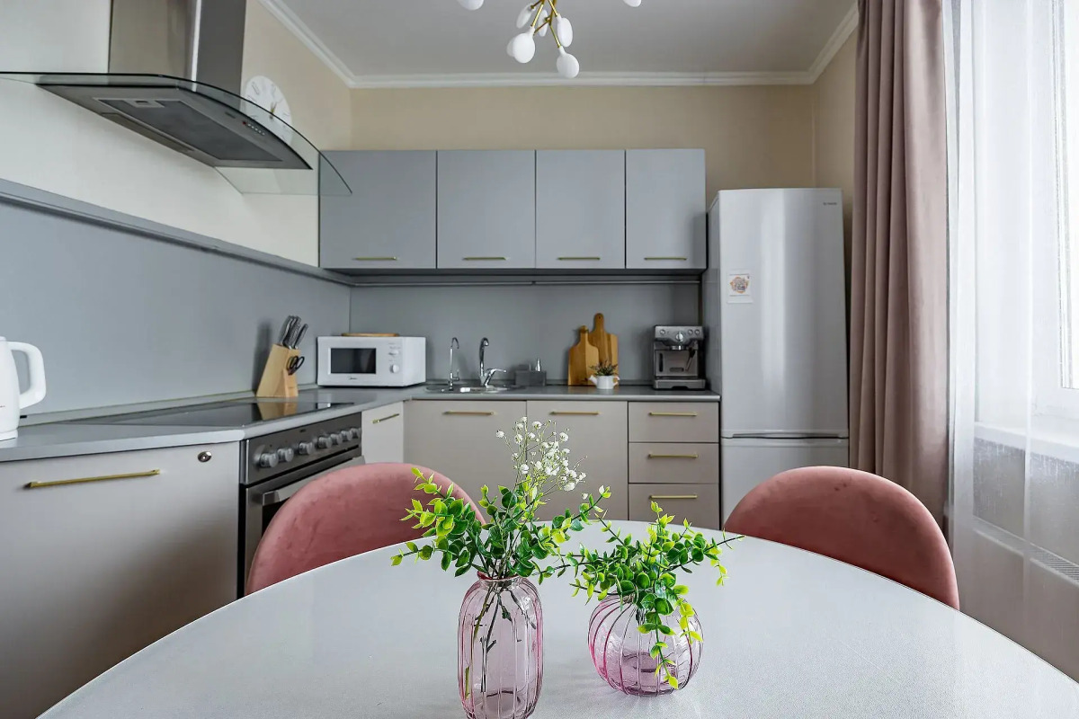 Апартаменты на Карла Маркса 62, с видом на Волгу. м.Стрелка. Сова-Дом