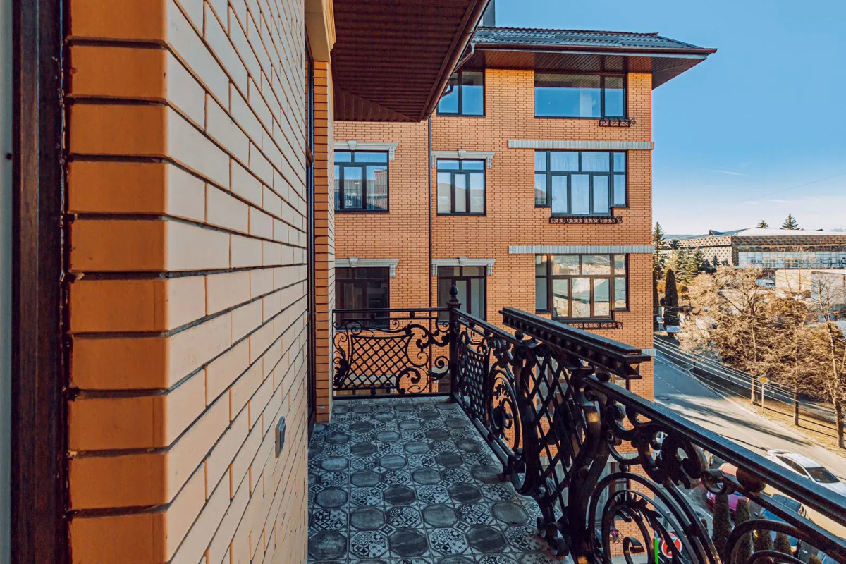 Квартира на Дзержинского 30