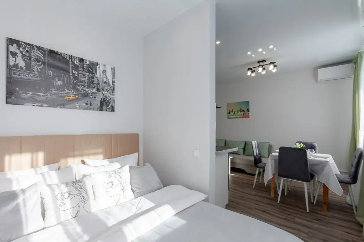 Апартаменты Lux RentPlaza