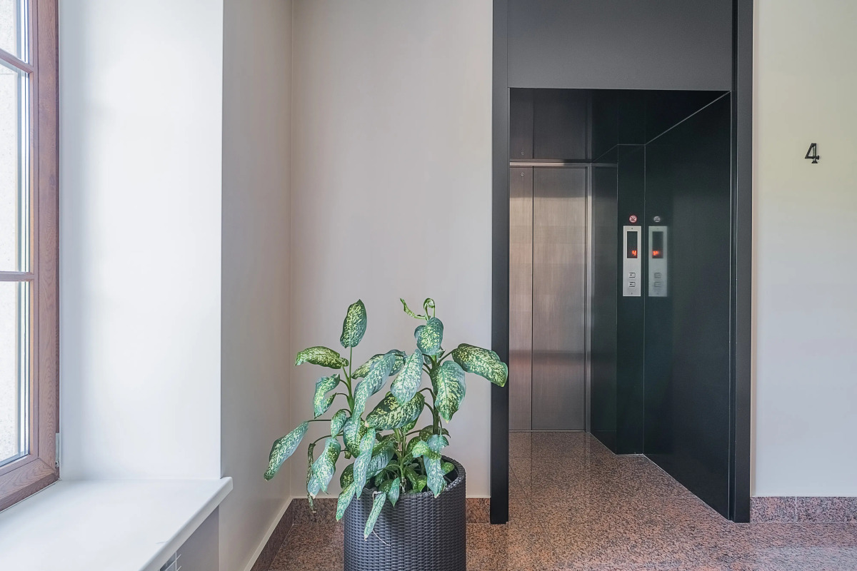 Апарт-отель Светланская 51