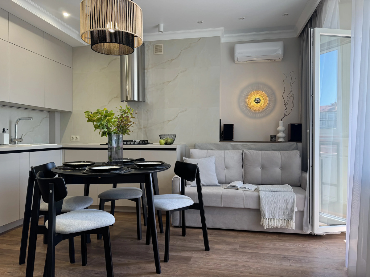 Апартаменты Эмберли в зеленом районе Светлогорска