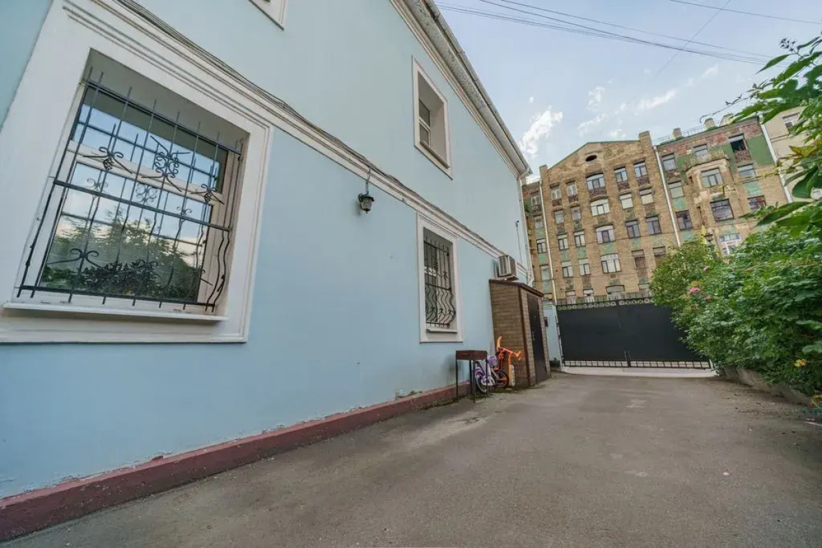 Квартира на 14-й Линии Васильевского Острова 75 6