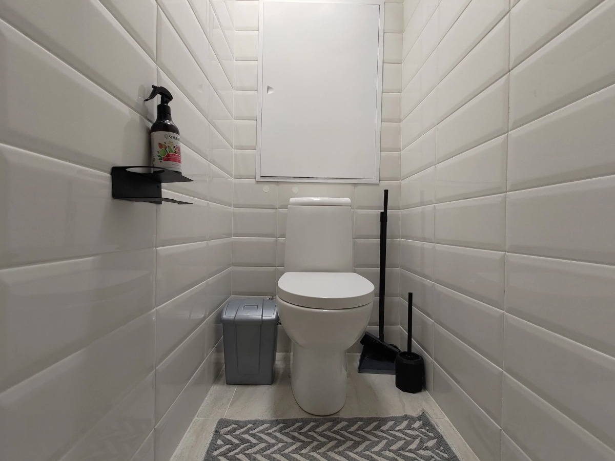 Жилое помещение 2-к квартира у метро Молодежная с яркими закатами