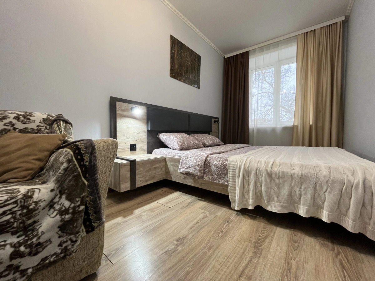 Апартаменты 3-х комнатная квартира в центре рядом с ТЦ Галерея Новосибирск