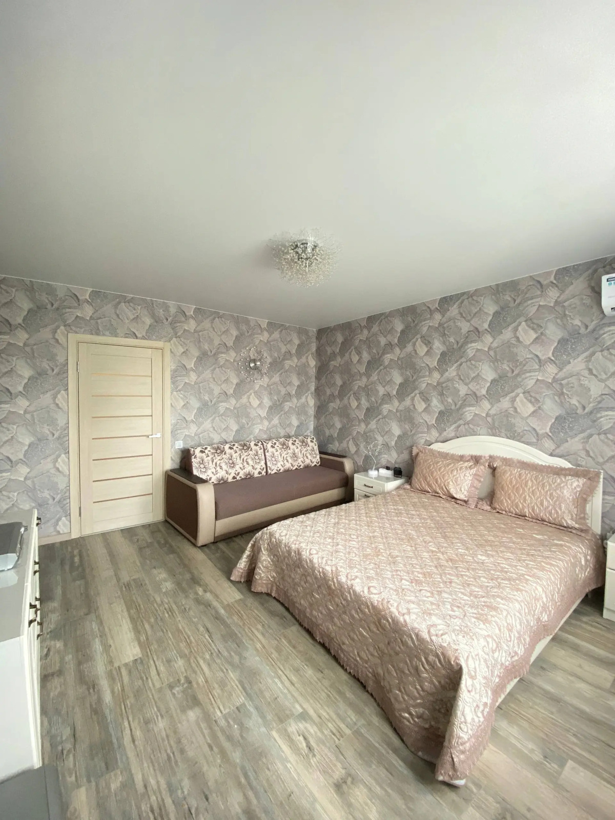 Квартира Уютная и новая