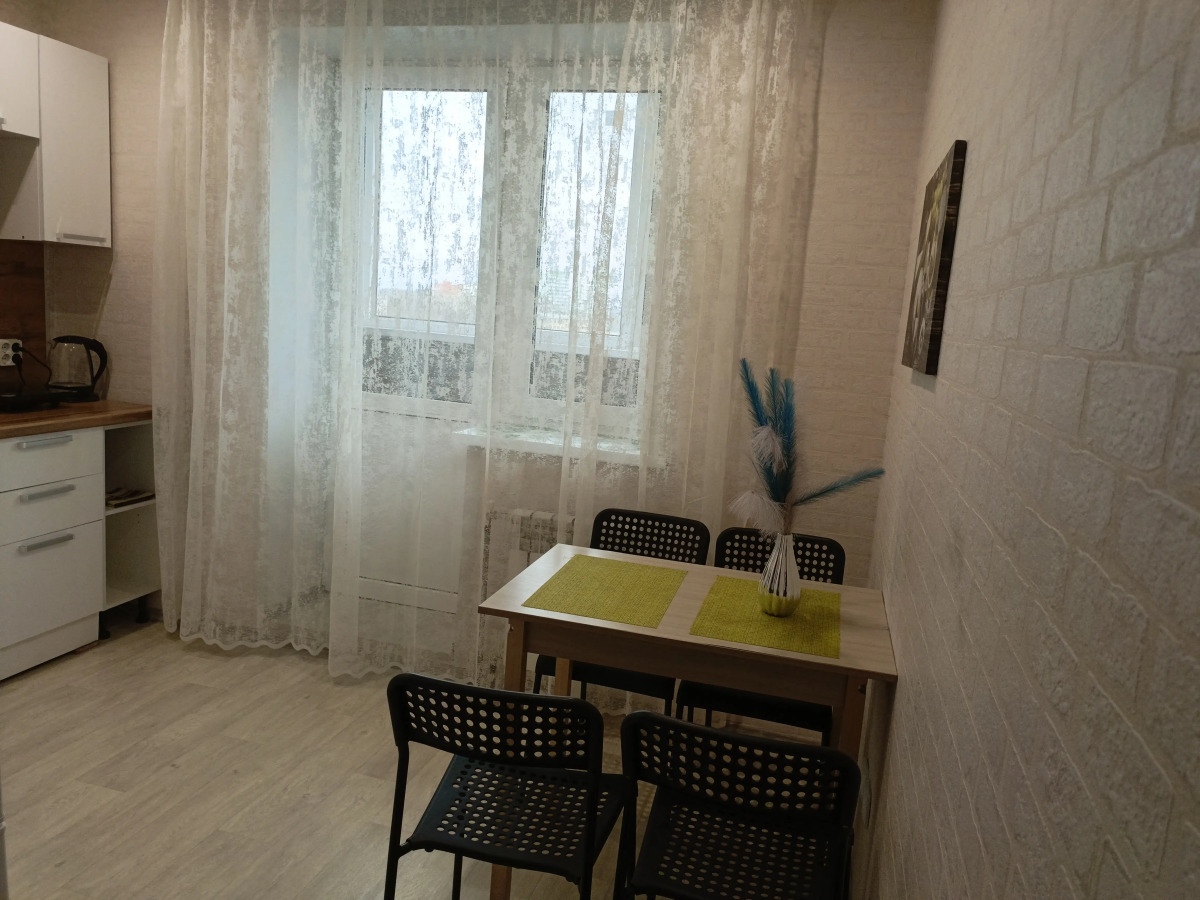 Апартаменты на Гагарина 82а до 4 Чел Пятница Сеть Посуточных Квартир