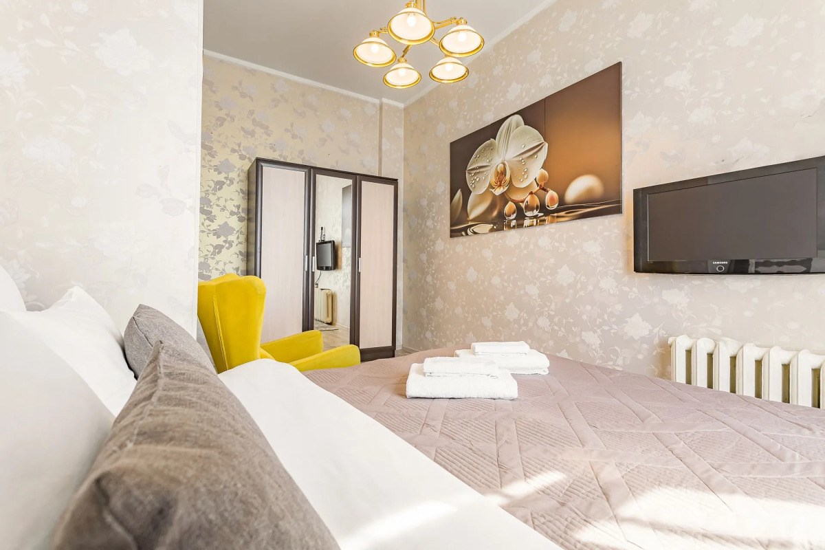 Апартаменты Горького 162