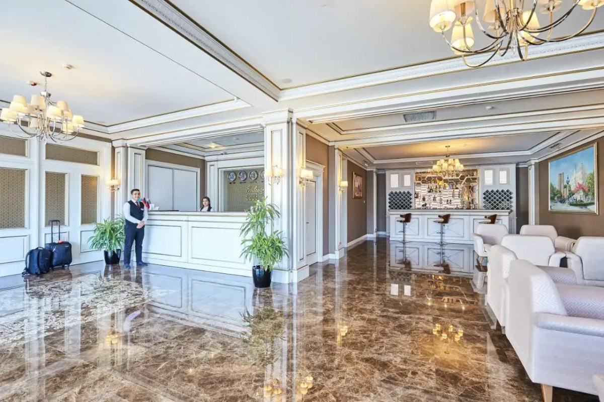 Отель Boulevard Side