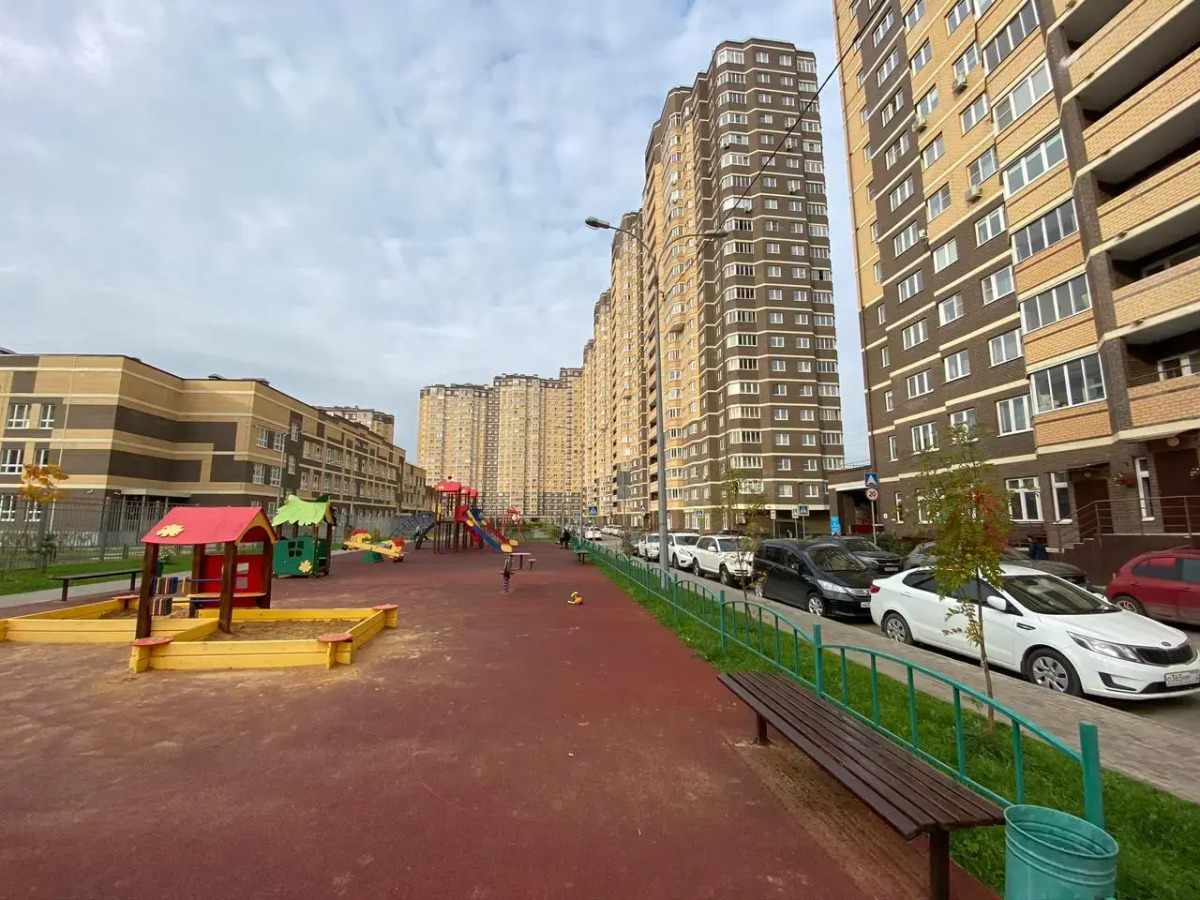 Квартира рядом с Яхт клубом Адмирал